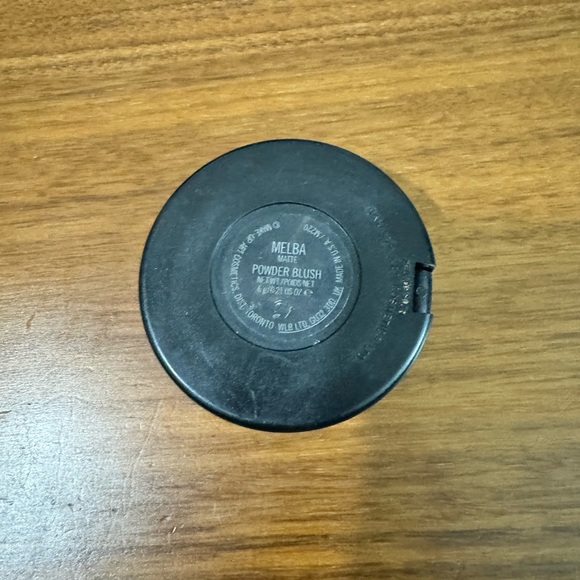 MAC Powder Blush - Melba - Picture 5 of 5